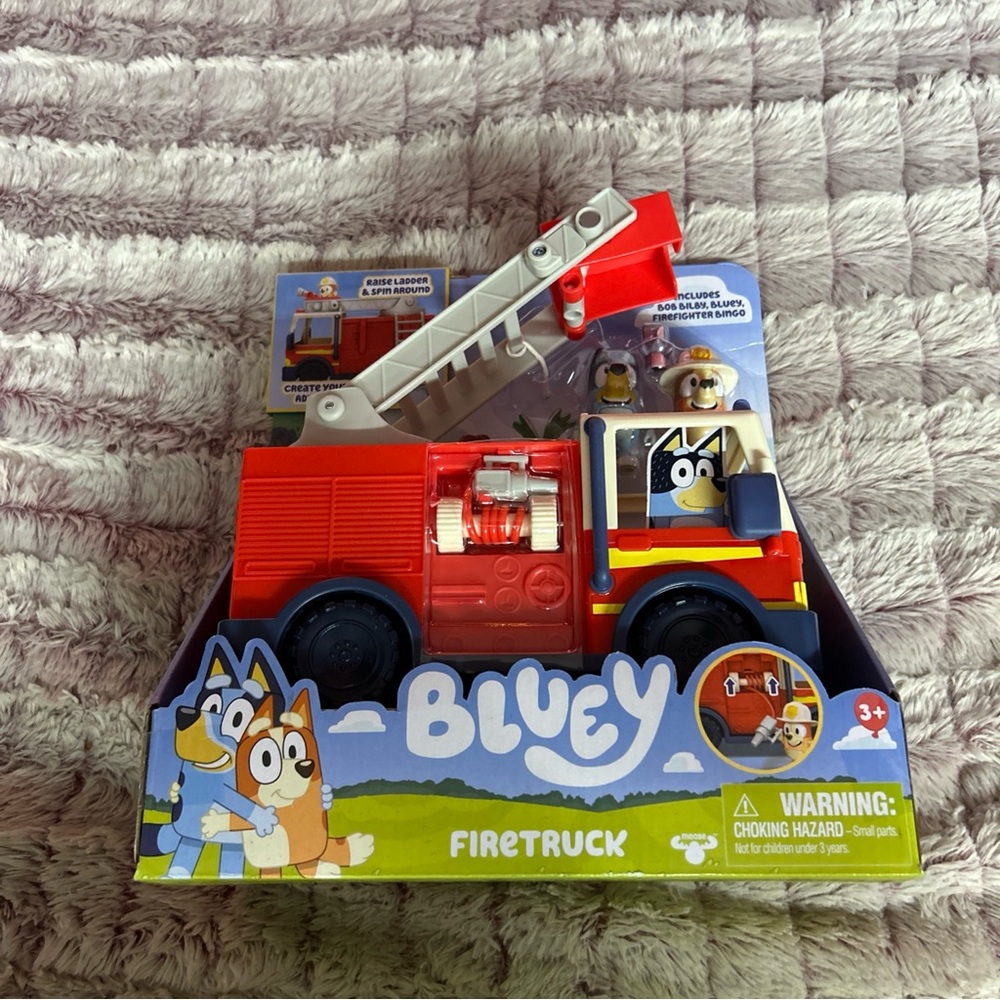 Bluey Fire Truck Includes Bob Billy & Bluey
